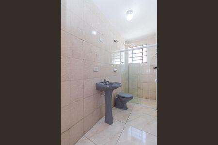 Casa à venda com 200m², 2 quartos e 2 vagasBanheiro
