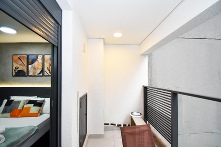 varanda quarto de kitnet/studio à venda com 1 quarto, 27m² em Pinheiros, São Paulo
