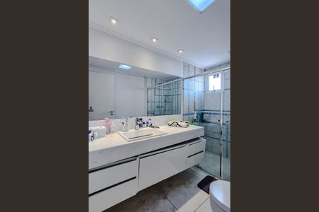 Apartamento para alugar com 574m², 4 quartos e 8 vagasBanheiro da Suíte 2