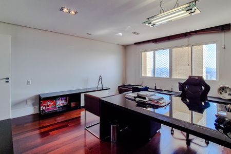 Apartamento para alugar com 574m², 4 quartos e 8 vagasEscritório