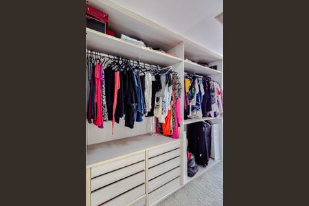 Apartamento para alugar com 574m², 4 quartos e 8 vagasCloset da Suíte 1