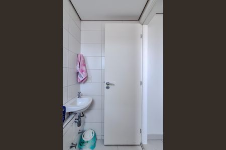 Apartamento para alugar com 574m², 4 quartos e 8 vagasBanheiro de serviço