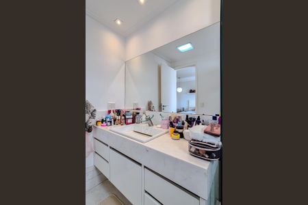 Apartamento para alugar com 574m², 4 quartos e 8 vagasBanheiro da Suíte 3