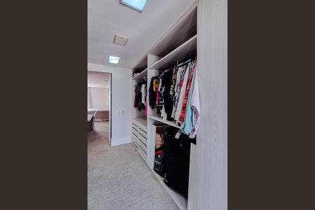 Apartamento para alugar com 574m², 4 quartos e 8 vagasCloset da Suíte 1