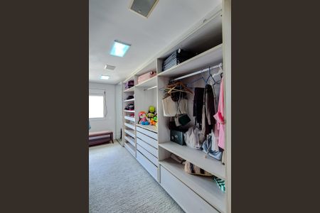 Apartamento para alugar com 574m², 4 quartos e 8 vagasCloset da Suíte 1