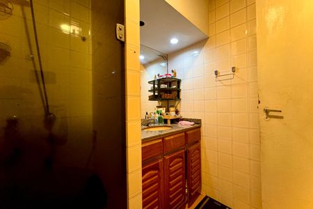 Apartamento à venda com 65m², 2 quartos e sem vaga