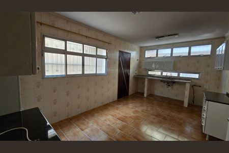 Casa à venda com 140m², 3 quartos e 2 vagas