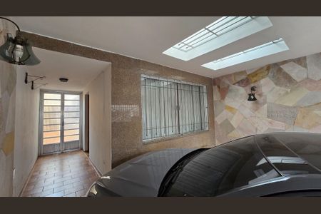 Casa à venda com 140m², 3 quartos e 2 vagas