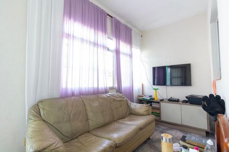 Casa à venda com 80m², 4 quartos e 2 vagas Casa à venda com 80m², 4 quartos e 2 vagasEscritório