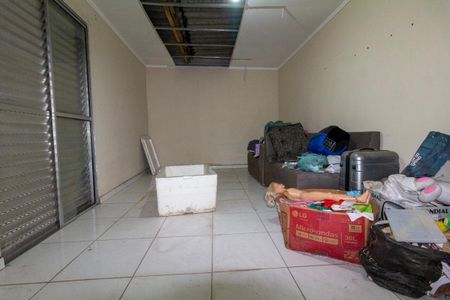 Casa à venda com 80m², 4 quartos e 2 vagas Casa à venda com 80m², 4 quartos e 2 vagasQuarto 4