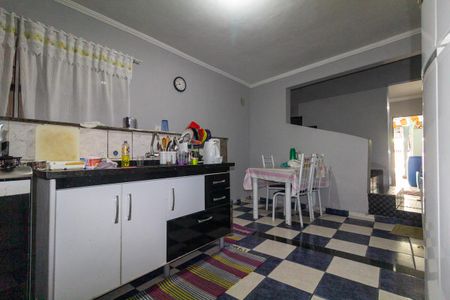 Casa à venda com 80m², 4 quartos e 2 vagas Casa à venda com 80m², 4 quartos e 2 vagasCozinha