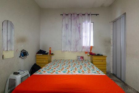 Casa à venda com 80m², 4 quartos e 2 vagas Casa à venda com 80m², 4 quartos e 2 vagasQuarto 1