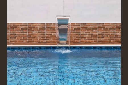 Casa para alugar com 250m², 2 quartos e 2 vagas Casa para alugar com 250m², 2 quartos e 2 vagasPiscina