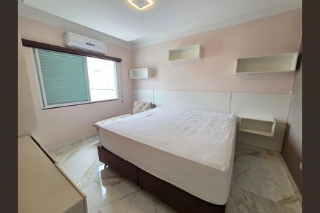 Casa para alugar com 250m², 2 quartos e 2 vagas Casa para alugar com 250m², 2 quartos e 2 vagasQuarto 1