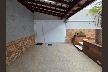 Garagem de casa para alugar com 2 quartos, 250m² em Princesa, Praia Grande