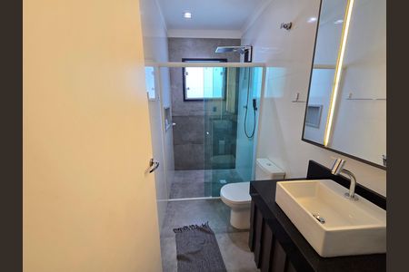 Casa para alugar com 250m², 2 quartos e 2 vagas Casa para alugar com 250m², 2 quartos e 2 vagasBanheiro 3