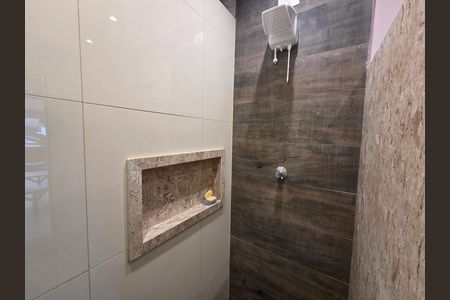 Casa para alugar com 250m², 2 quartos e 2 vagas Casa para alugar com 250m², 2 quartos e 2 vagasBanheiro 1