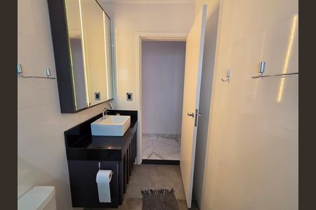 Casa para alugar com 250m², 2 quartos e 2 vagas Casa para alugar com 250m², 2 quartos e 2 vagasBanheiro 3