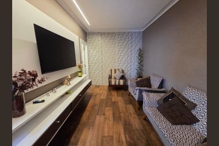 Casa para alugar com 250m², 2 quartos e 2 vagas Casa para alugar com 250m², 2 quartos e 2 vagasSala