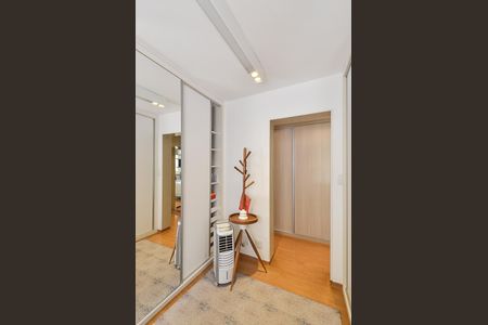 Apartamento à venda com 119m², 4 quartos e 4 vagasCloset Suíte