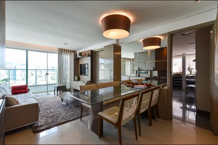 Apartamento à venda com 119m², 4 quartos e 4 vagasSala Ambientes