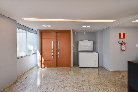 Apartamento à venda com 119m², 4 quartos e 4 vagasÁrea comum - Churrasqueira