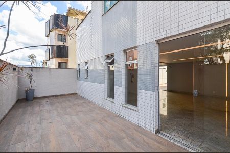 Apartamento à venda com 119m², 4 quartos e 4 vagasÁrea comum