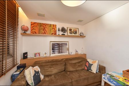 Apartamento à venda com 119m², 4 quartos e 4 vagasQuarto 2