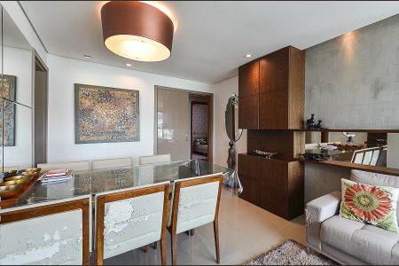 Apartamento à venda com 119m², 4 quartos e 4 vagasSala Ambientes