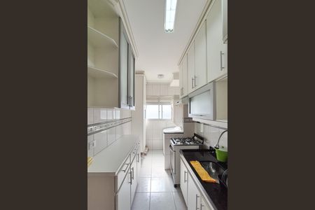 Apartamento para alugar com 69m², 2 quartos e 1 vagaCozinha e Área de Serviço