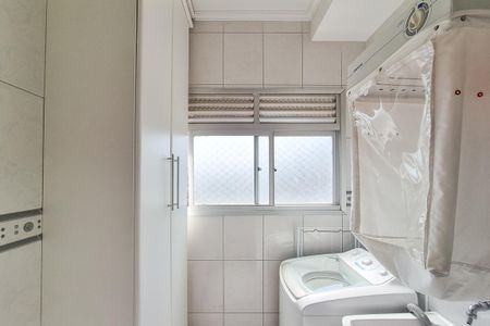 Apartamento para alugar com 69m², 2 quartos e 1 vagaCozinha e Área de Serviço