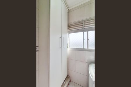 Apartamento para alugar com 69m², 2 quartos e 1 vagaCozinha e Área de Serviço