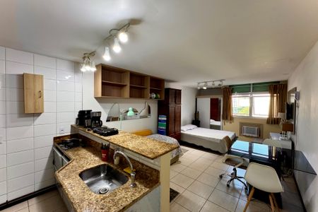 Kitnet/Studio para alugar com 1 quarto, 33m² em Lapa, Rio de Janeiro