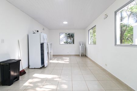 Apartamento à venda com 42m², 2 quartos e sem vagaÁrea Comum