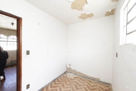 Casa para alugar com 5 quartos, 360m² em Vista Alegre, Belo Horizonte