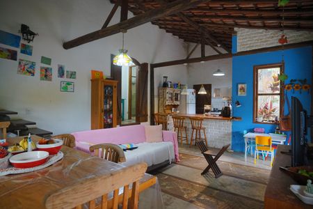 Casa à venda com 186m², 4 quartos e 3 vagasSala