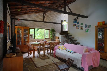 Sala de casa à venda com 4 quartos, 186m² em Engenho do Mato, Niterói