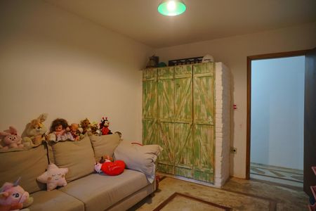 Casa à venda com 186m², 4 quartos e 3 vagasQuarto 1