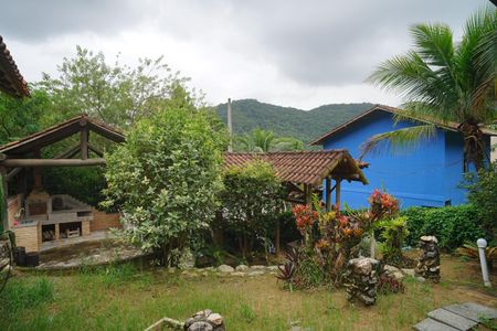 Casa à venda com 186m², 4 quartos e 3 vagasQuintal