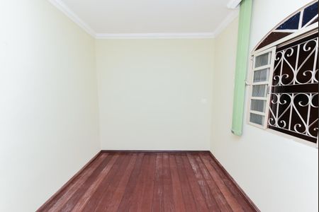 Casa para alugar com 80m², 3 quartos e 2 vagas Casa para alugar com 80m², 3 quartos e 2 vagasQuarto 1