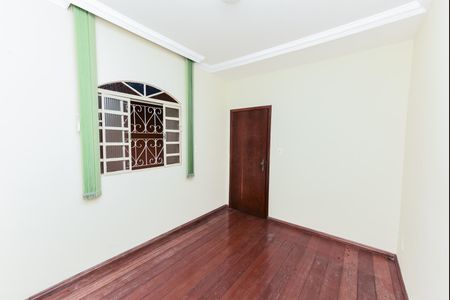 Casa para alugar com 80m², 3 quartos e 2 vagas Casa para alugar com 80m², 3 quartos e 2 vagasQuarto 1