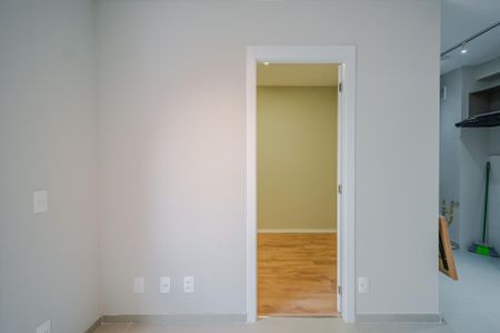 Sala de apartamento para alugar com 2 quartos, 37m² em Vila Butantã, São Paulo