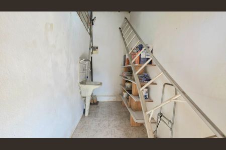 Casa à venda com 219m², 3 quartos e 1 vaga