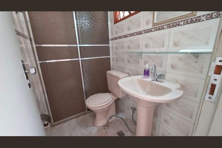 Casa à venda com 219m², 3 quartos e 1 vaga