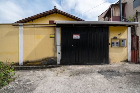 Casa à venda com 180m², 5 quartos e 1 vagaFachada
