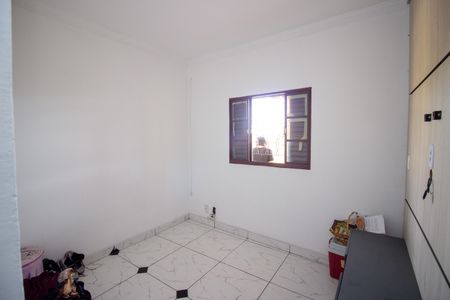 Casa à venda com 180m², 6 quartos e 1 vagaQuarto 2