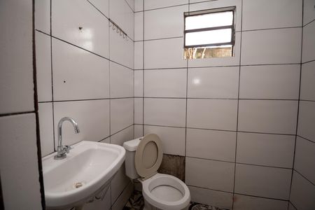 Casa à venda com 180m², 5 quartos e 1 vagaCasa 2 - Banheiro social