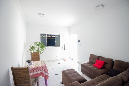 Sala de casa à venda com 6 quartos, 180m² em Parque Maracana, Contagem