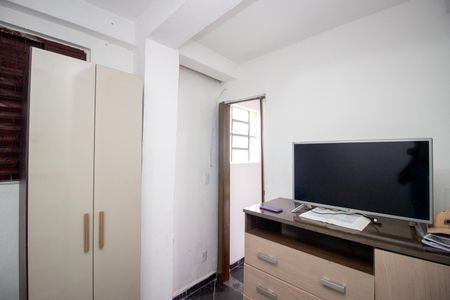 Casa à venda com 180m², 6 quartos e 1 vagaKitnet