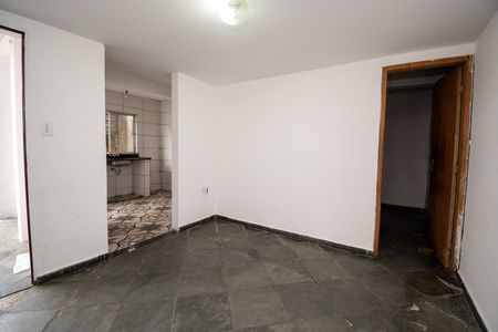Casa à venda com 180m², 5 quartos e 1 vagaCasa 2 - Sala